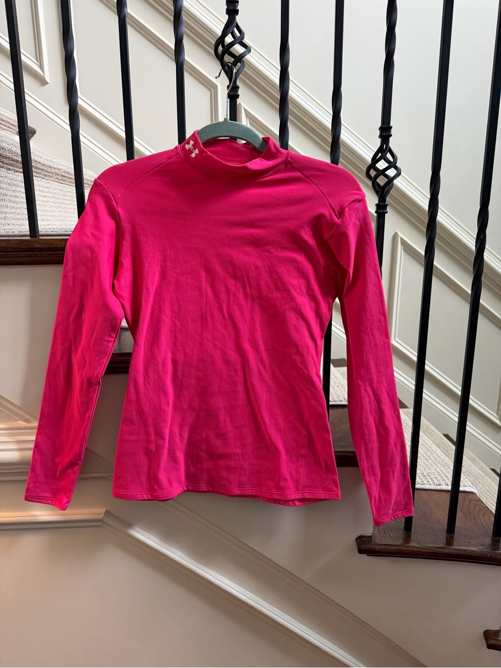 Under Armour Women’s Long-Sleeve Pink Performance Top large